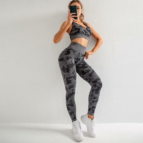 Womens velocity camo gym set